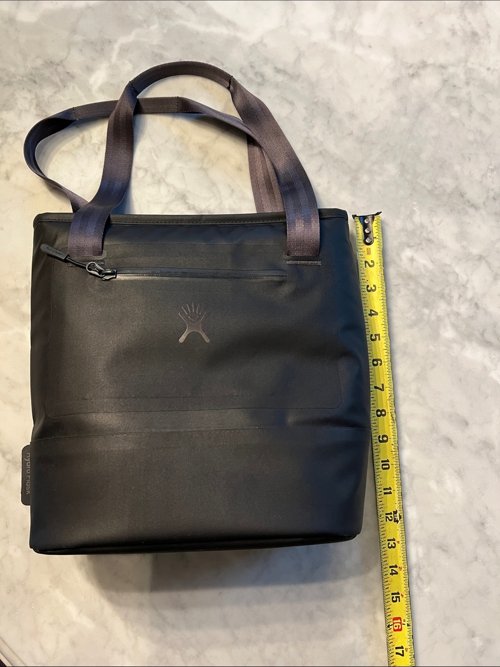 Hydroflask insulated tote bag. Personal lunch size. Black. - Picture 6 of 7